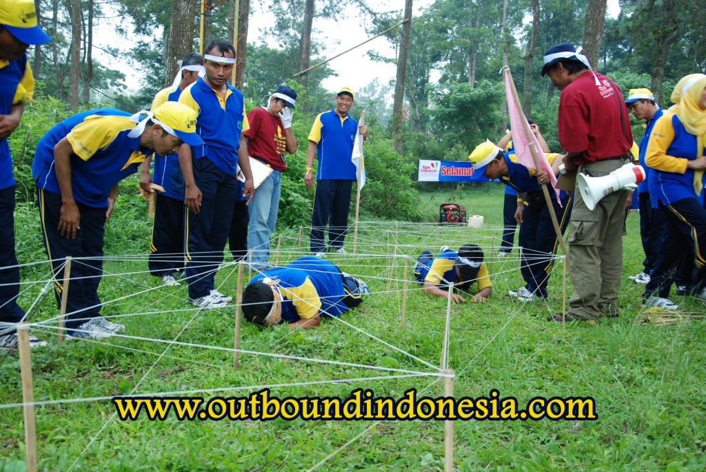OUTBOUND MEMBANGUN BUDAYA PATUH ATURAN UNTUK MEWUJUDKAN PDAM KABUPATEN MALANG GELOMBANG 3 YANG LEBIH BAIK DI COBAN RONDO BATU, www.outboundindonesia.com, 081 334 664 876 outbound training adalah,outbound training program,outbound training,outbound training definition,outbound training di batu malang,outbound training di jawa timur,fungsi outbound training,fasilitator outbound training,games outbound game training,game outbound training,outbound indonesia,outbound indonesia.com,outbound di indonesia,outbound terbaik di indonesia,outbound terbesar di indonesia,outbound travel agents in indonesia,outbound di malang malang indonesia,indonesia outbound tour operators,outbound training indonesia